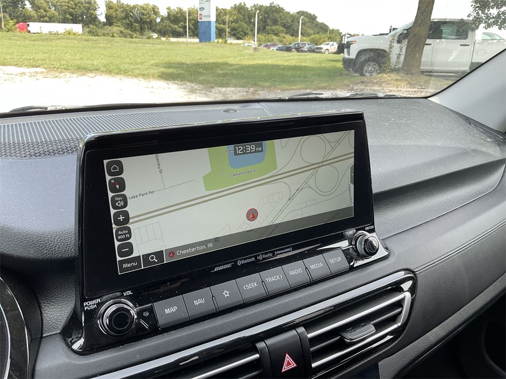 2023 Kia Seltos SX photo 17