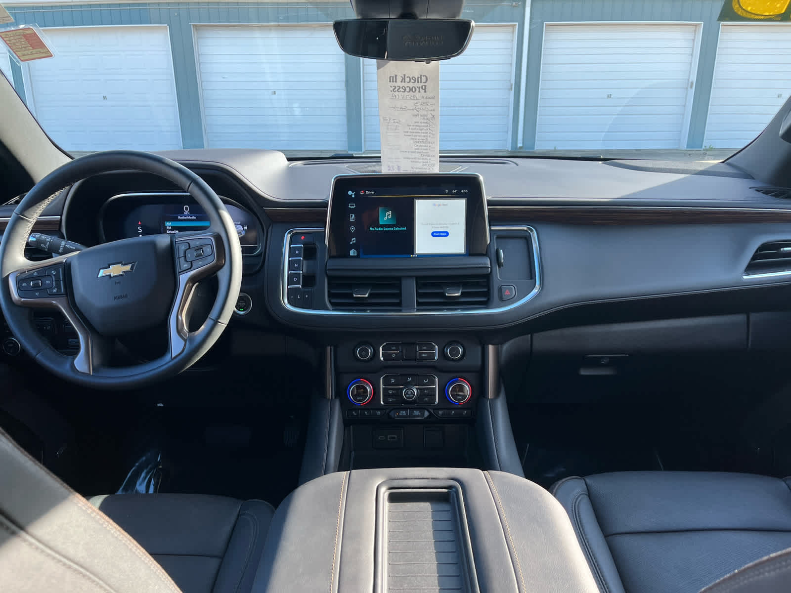 2023 Chevrolet Suburban High Country photo 25
