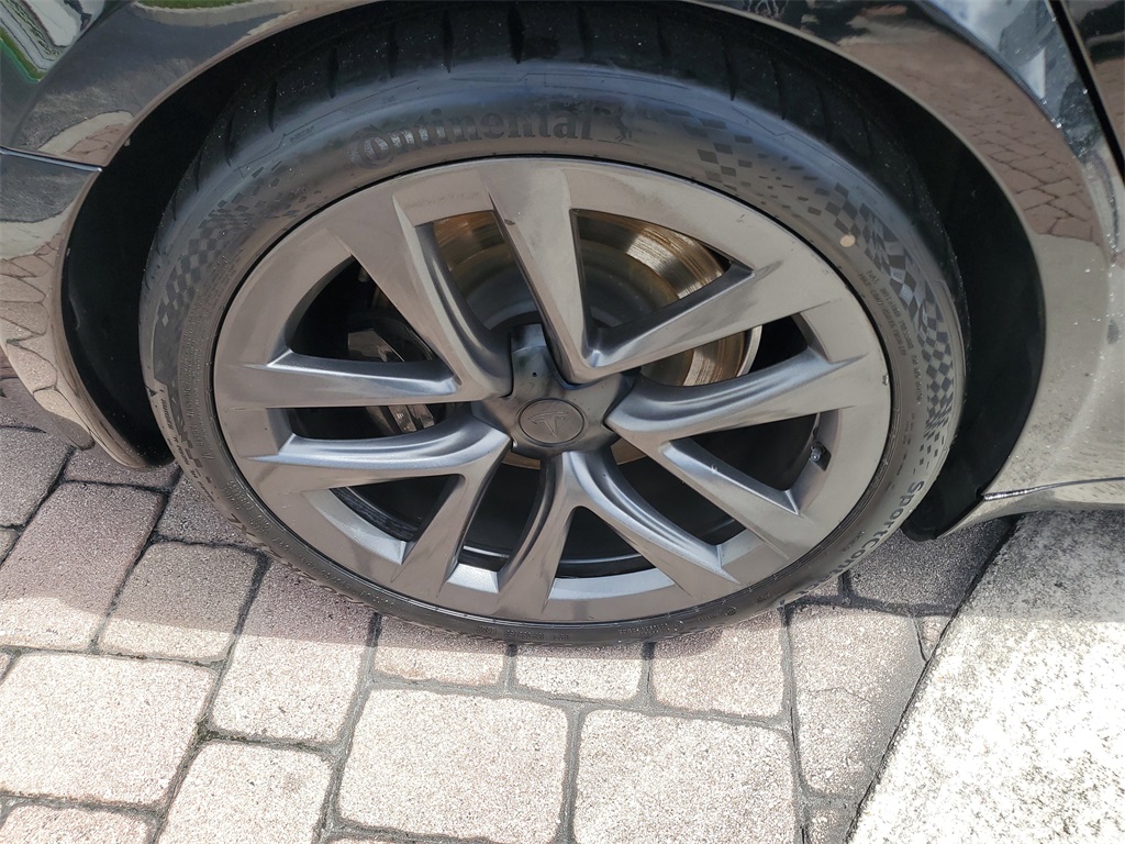 2022 Tesla Model S photo 7