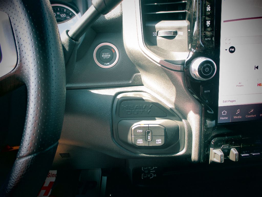 2026 Ram 2500 Tradesman photo 5