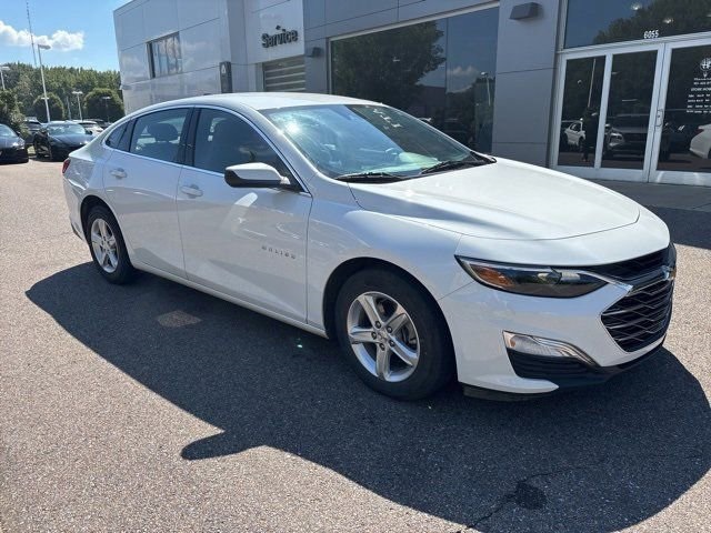 2023 Chevrolet Malibu LS photo 7