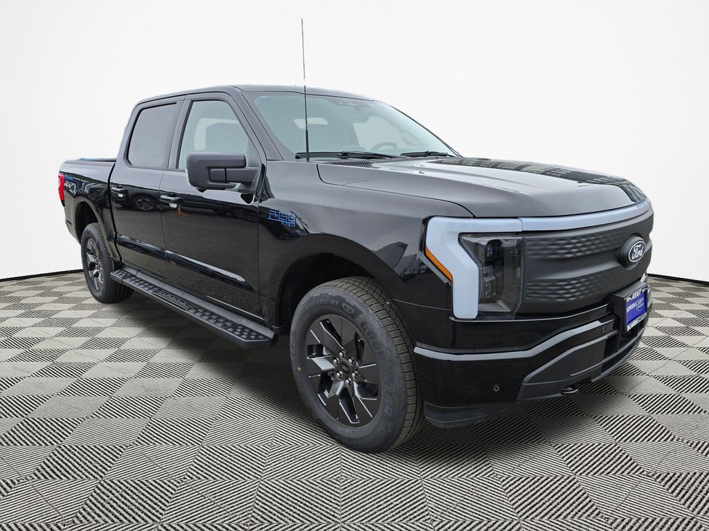 2025 Ford F-150 Lightning photo 3