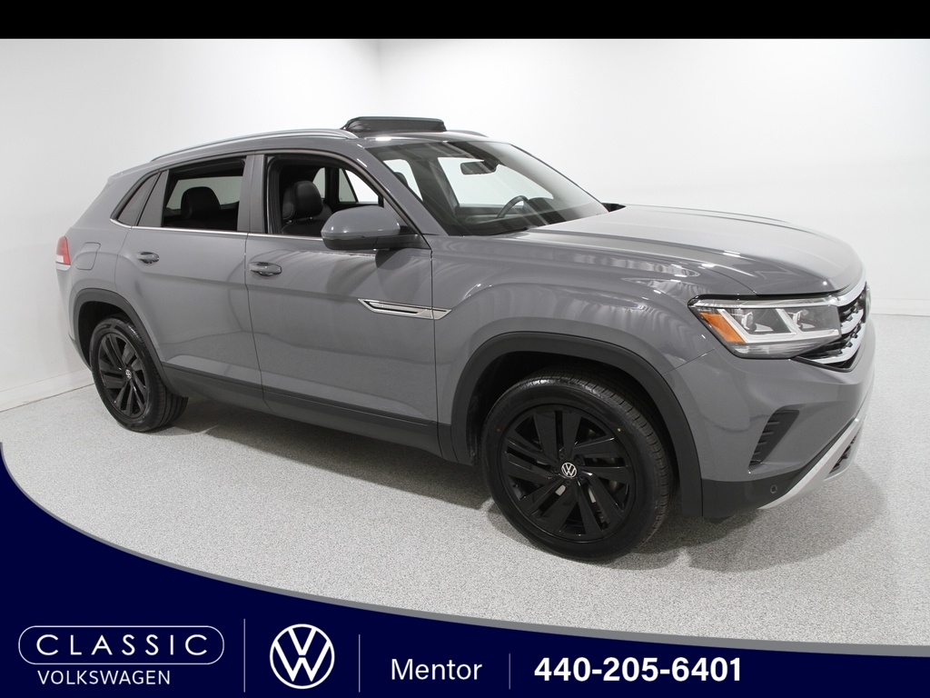 2022 Volkswagen Atlas Cross Sport SE w/Tech