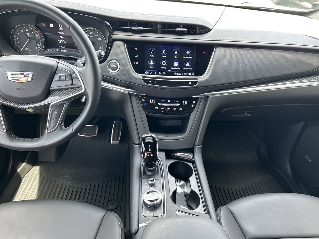 2025 Cadillac XT5 Sport photo 15
