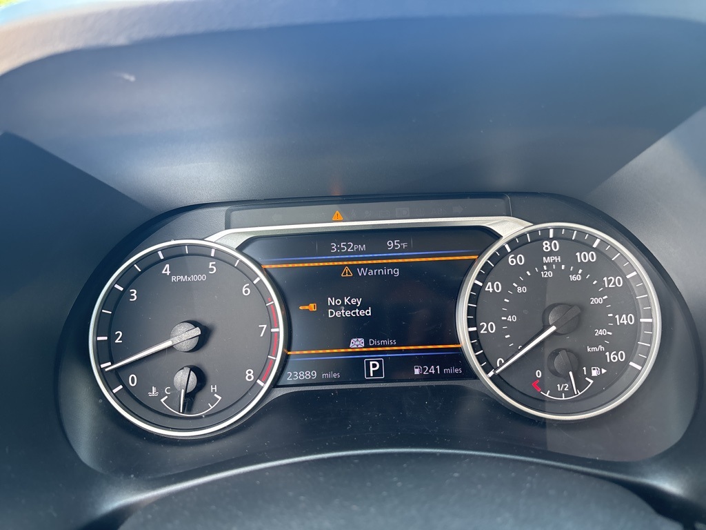 2024 Nissan Sentra SV photo 21