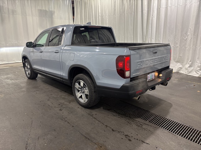 2024 Honda Ridgeline RTL photo 4