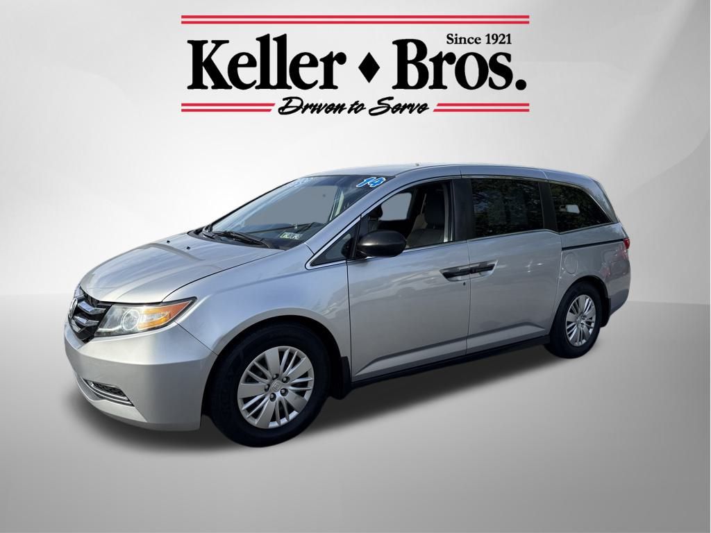 2014 Honda Odyssey LX photo 3