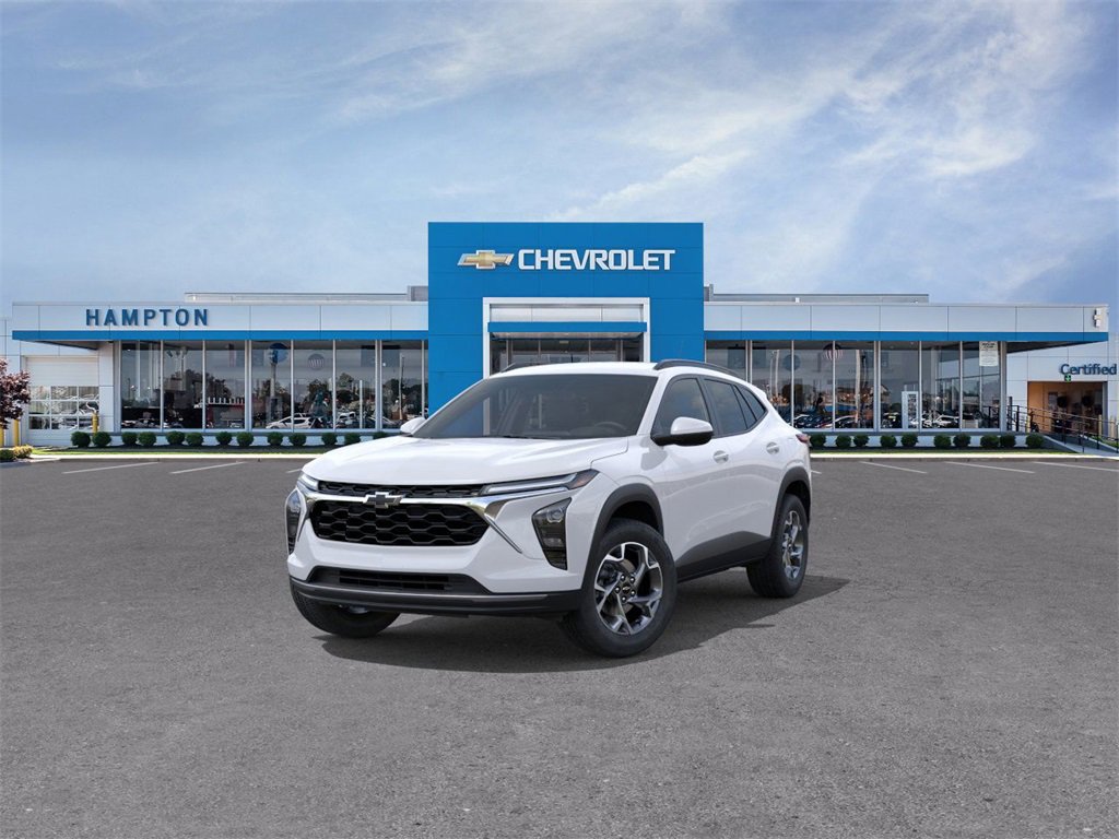2025 Chevrolet Trax LT photo 7
