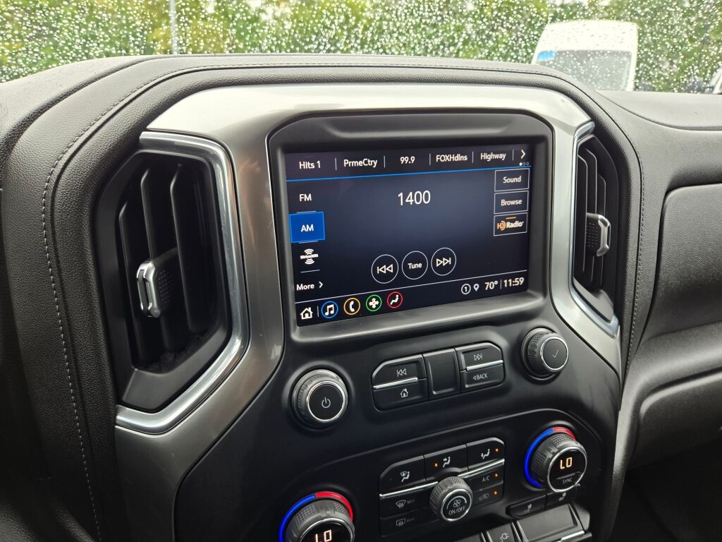 2021 Chevrolet Silverado 1500 RST photo 25