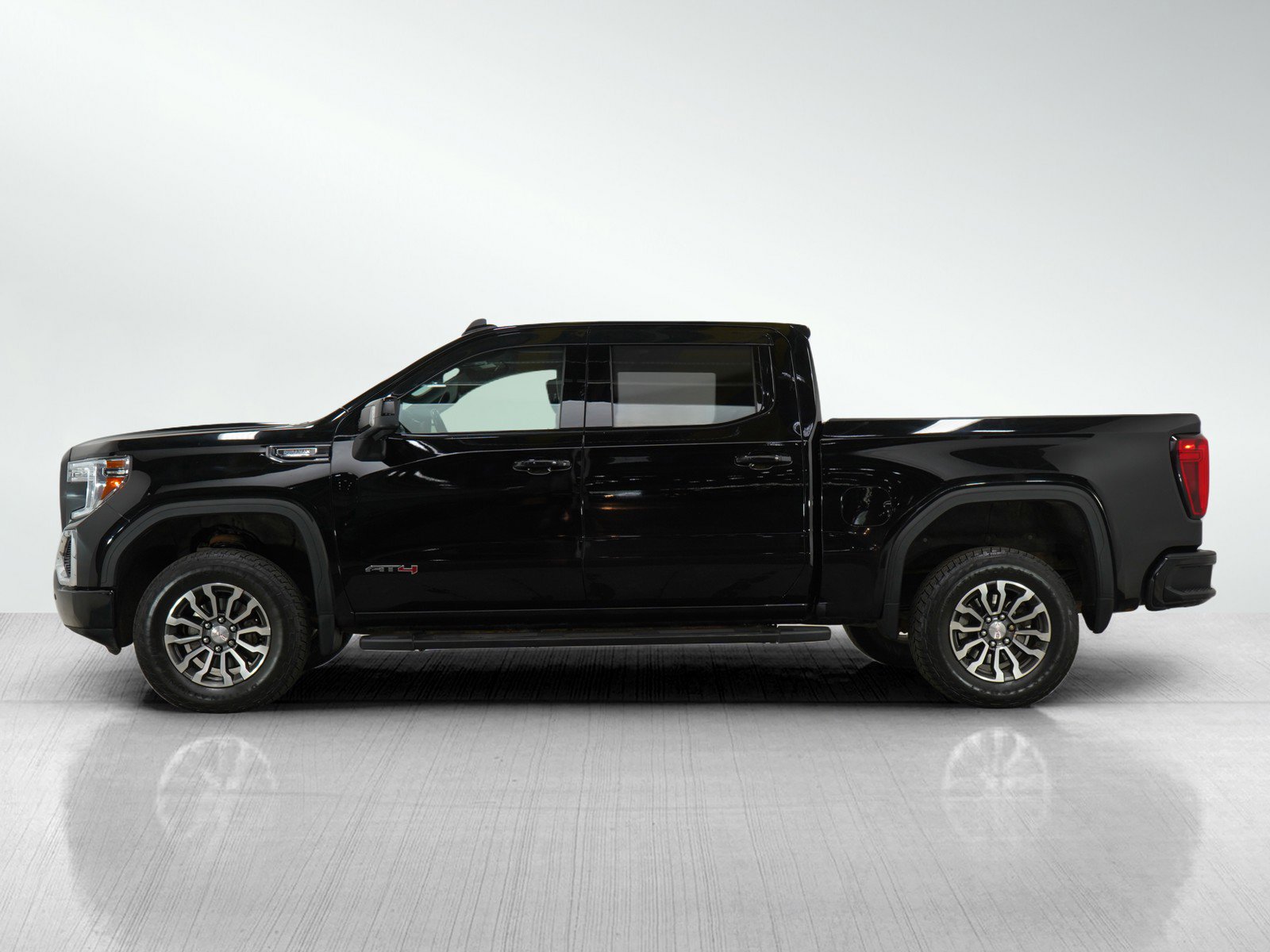 Used 2020 GMC Sierra 1500 AT4 with VIN 1GTU9EET2LZ267700 for sale in Burnsville, Minnesota