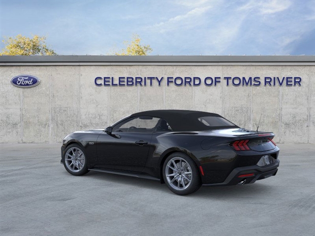 2025 Ford Mustang GT photo 4