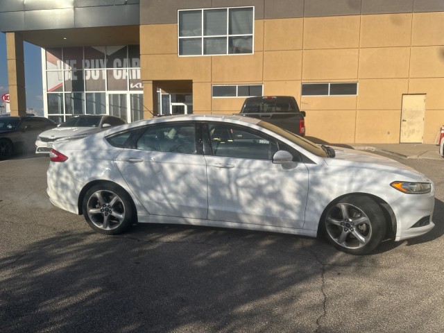 Used 2015 WHITE Ford SE image 3