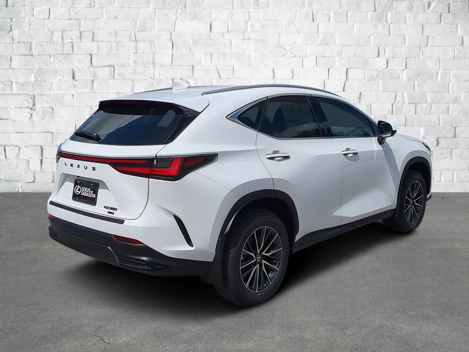 2026 Lexus NX 350 Premium photo 4