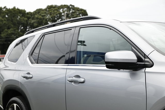 2025 Honda Pilot Elite photo 13