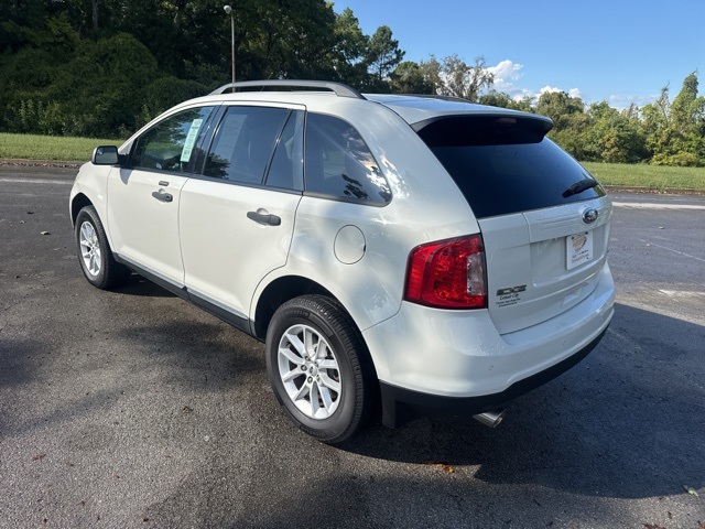 2013 Ford Edge SE photo 2