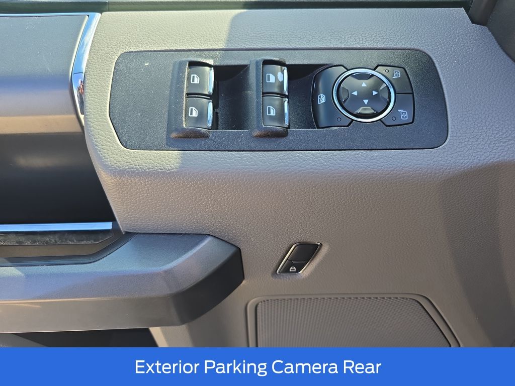2018 Ford F-150 XLT photo 9