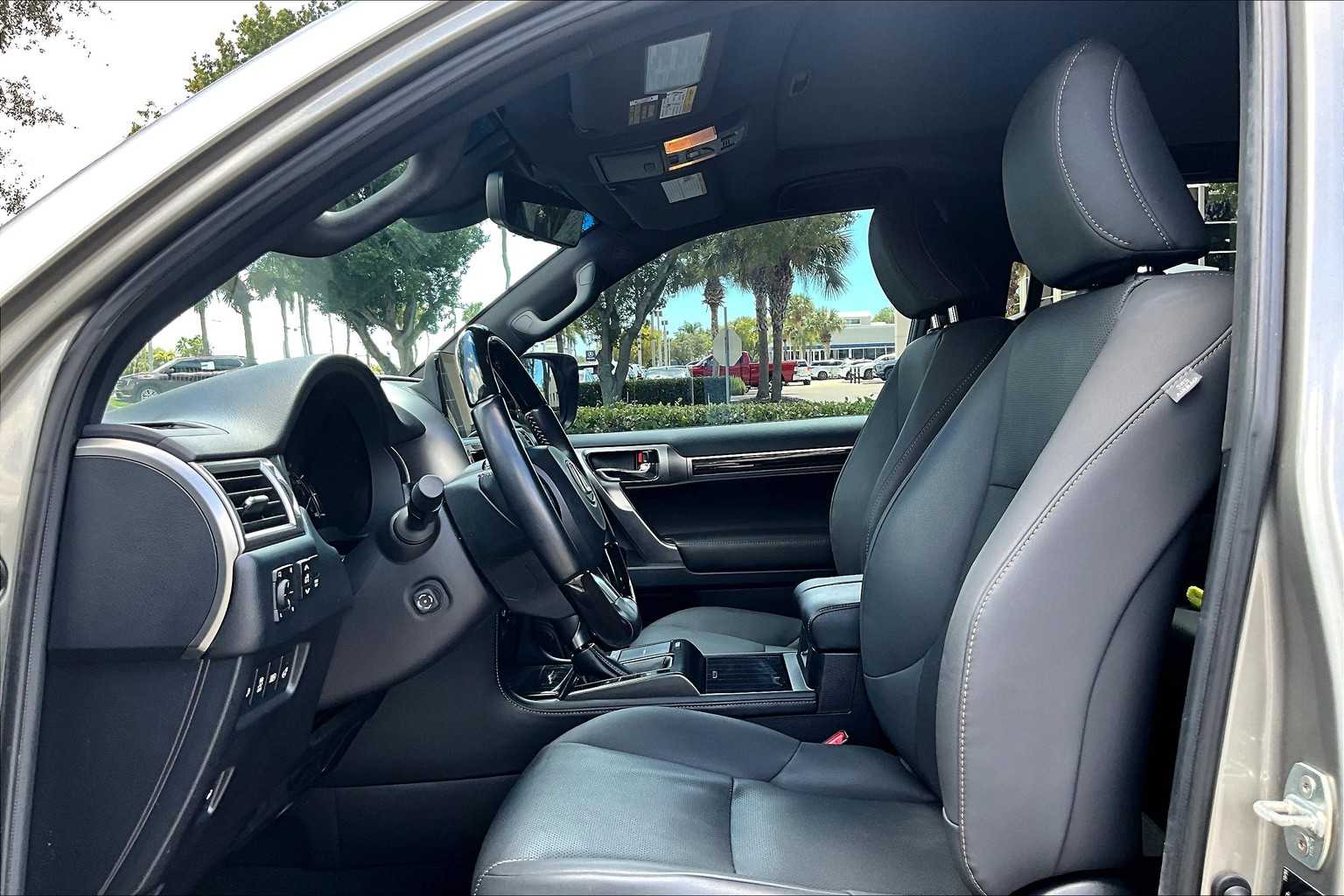 2023 Lexus GX 460 Premium photo 7