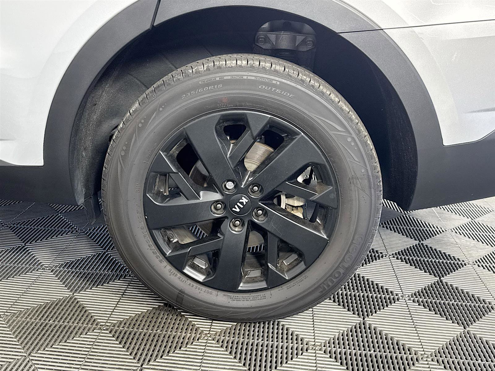 2021 Kia Sorento S photo 30