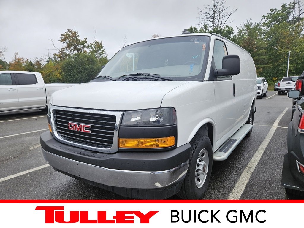 2024 GMC Savana Cargo