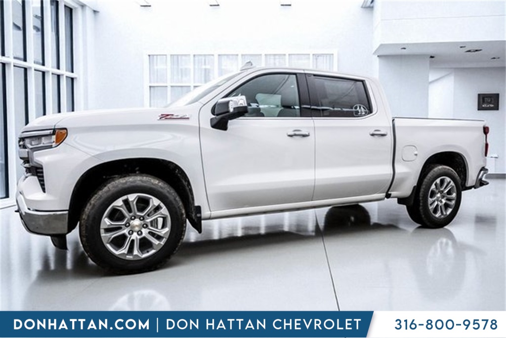 2026 Chevrolet Silverado 1500 LTZ photo 2