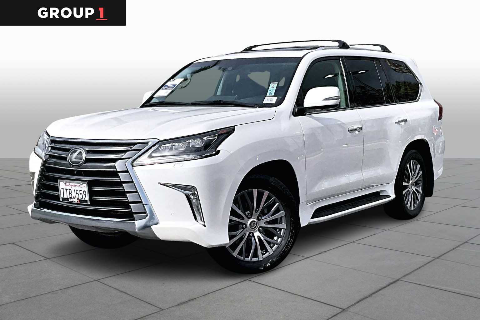 2017 Lexus LX 570's photo