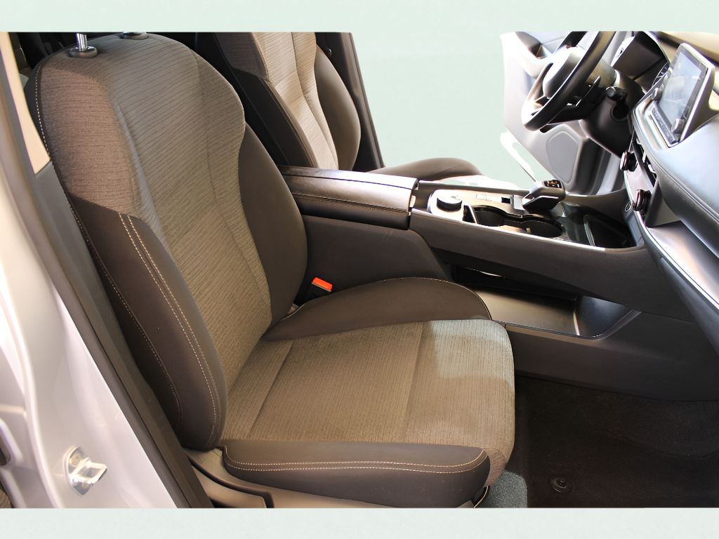 2023 Nissan Rogue SV AWD photo 5