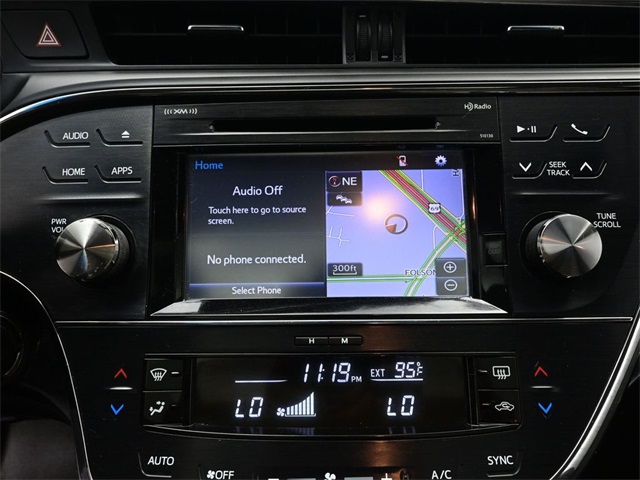 2016 Toyota Avalon Touring photo 3