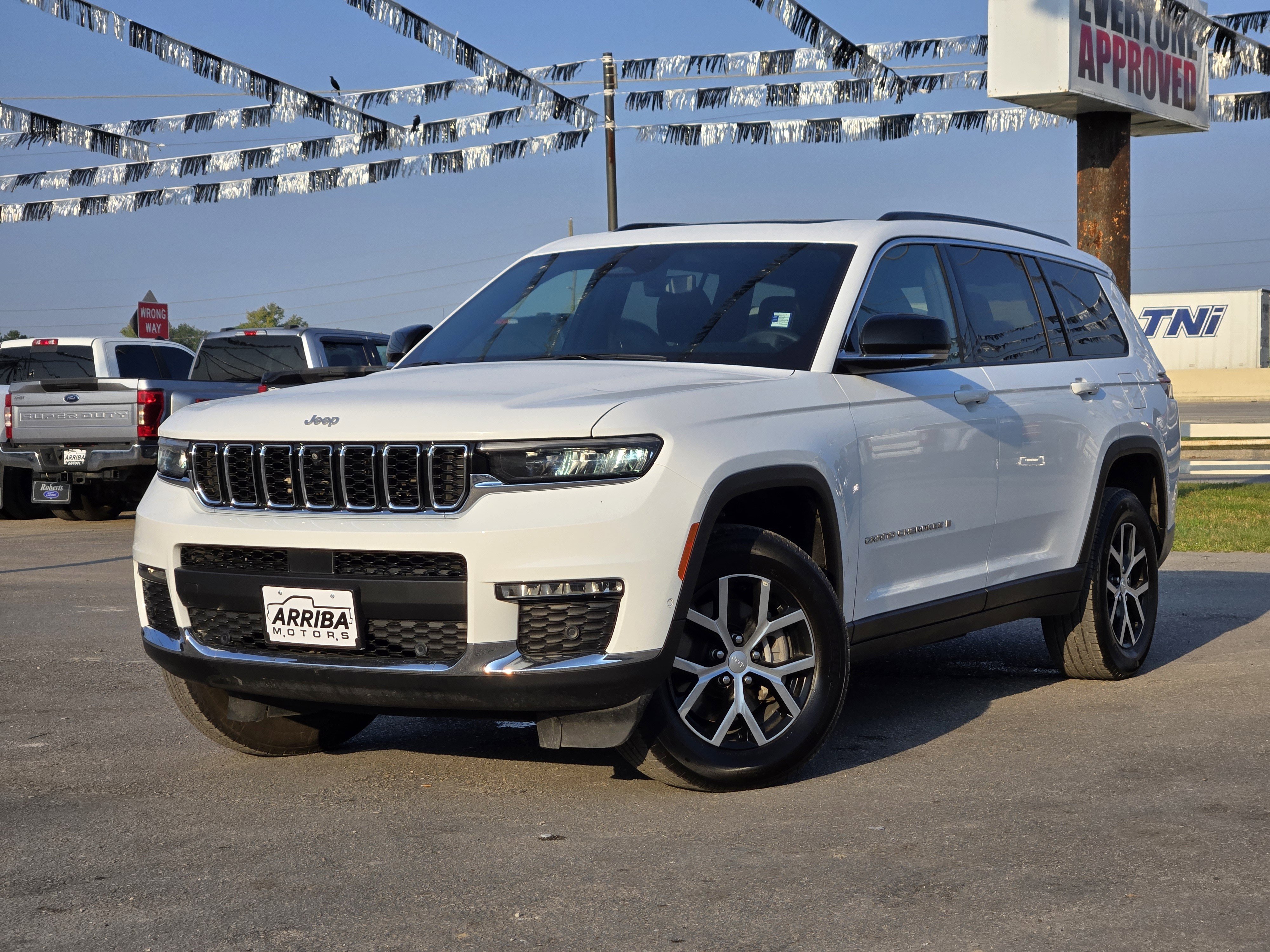 2024 Jeep Grand Cherokee L Limited's photo