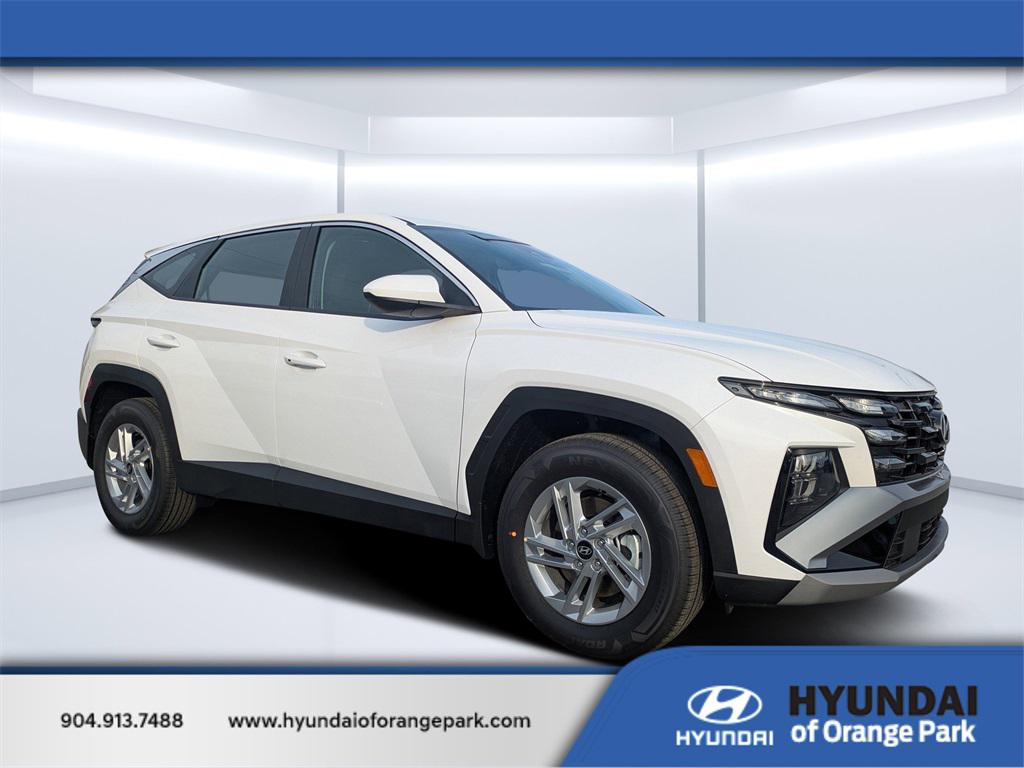 2026 Hyundai Tucson SE's photo