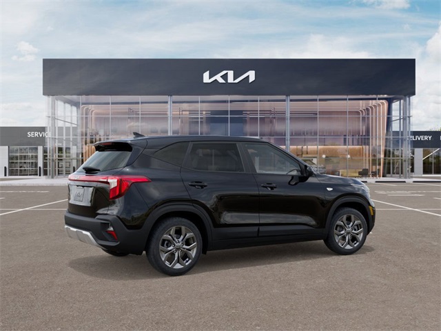 2026 Kia Seltos LX photo 6