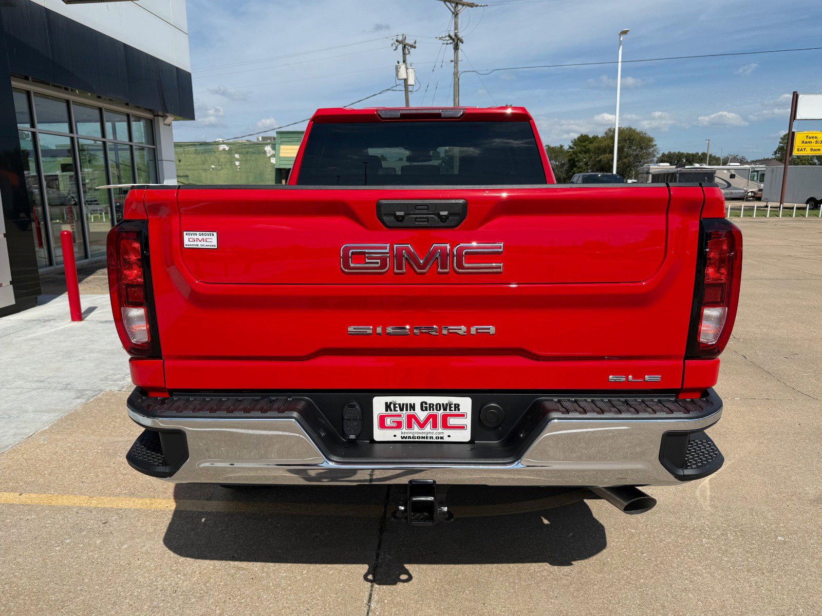 2026 Gmc Sierra 2500 HD SLE photo 2