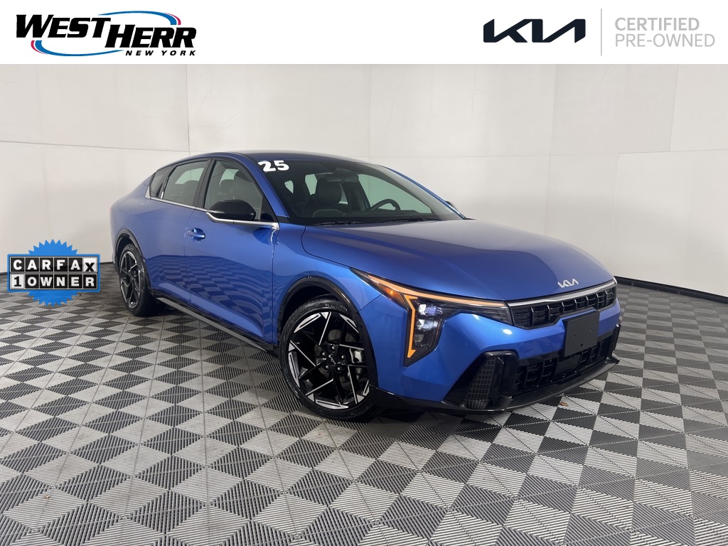 2025 Kia K4 GT-Line's photo