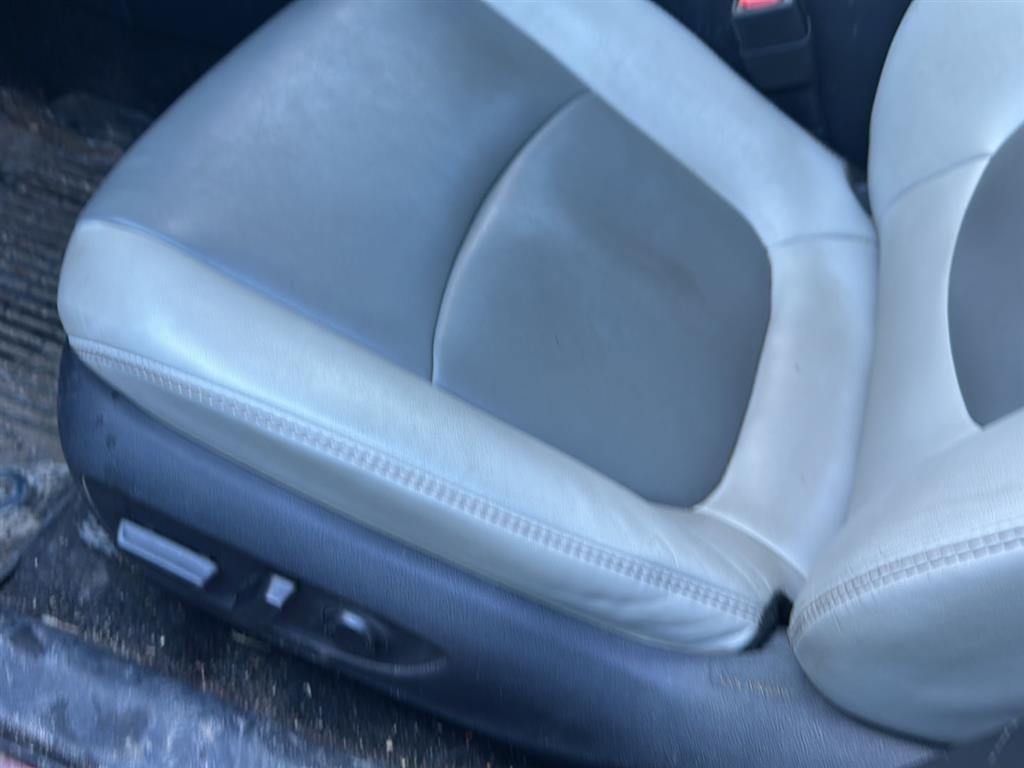 Used 2019 Toyota RAV4 XLE Premium with VIN 2T3A1RFV8KW070627 for sale in Winona, Minnesota