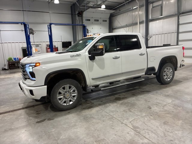 Used 2024 Chevrolet Silverado 3500HD High Country with VIN 2GC4YVEY1R1126374 for sale in Kansas City