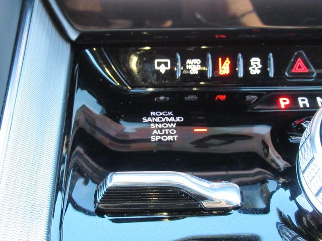 2022 Jeep Grand Wagoneer III photo 24