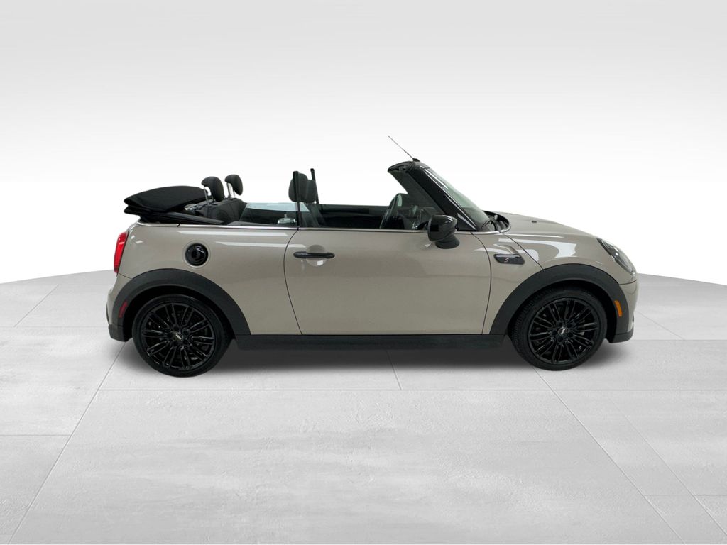 2023 Mini Cooper Convertible S photo 8