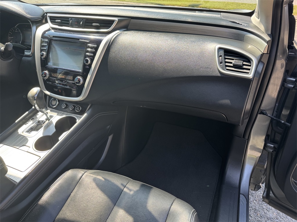 2017 Nissan Murano Platinum photo 16