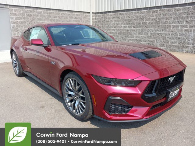 2025 Ford Mustang GT Premium's photo