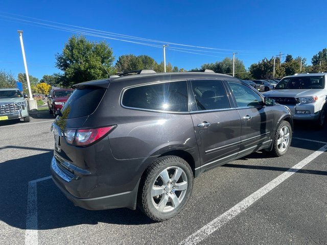 2016 Chevrolet Traverse LTZ photo 3
