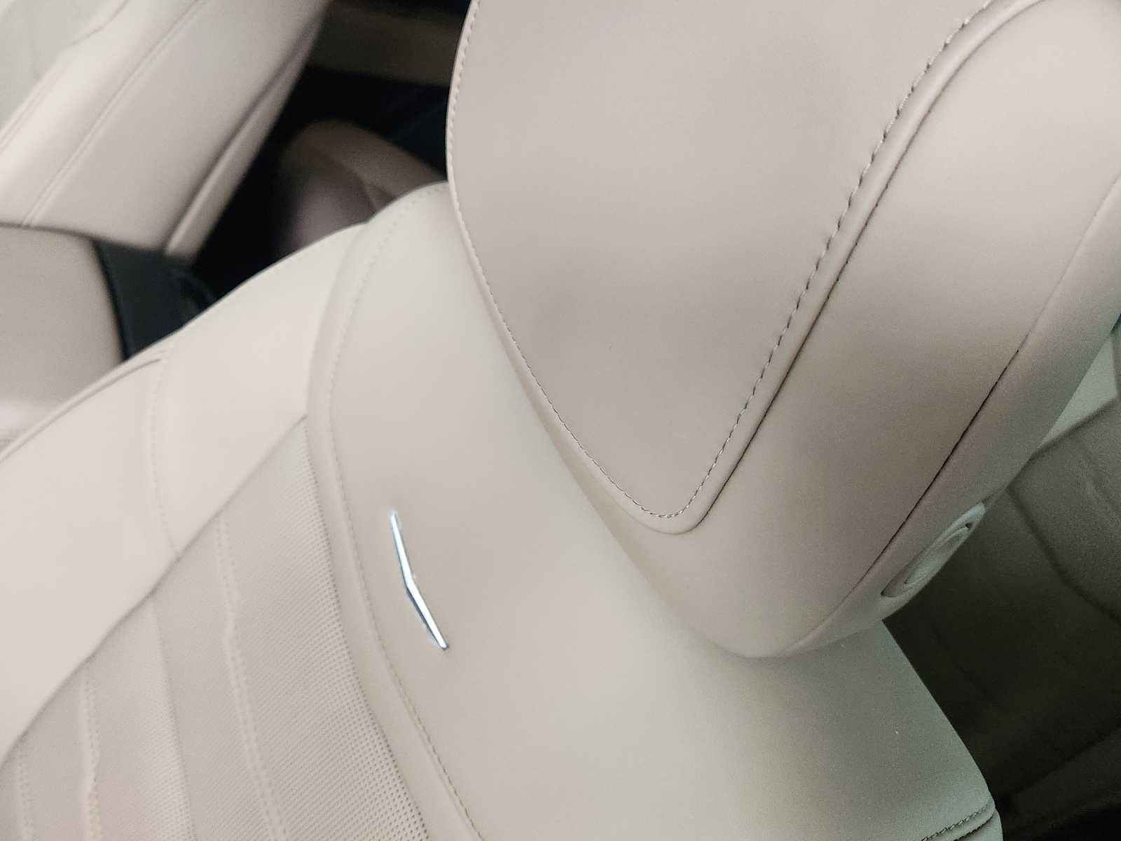 2024 Cadillac XT5 Platinum Premium Luxury photo 21