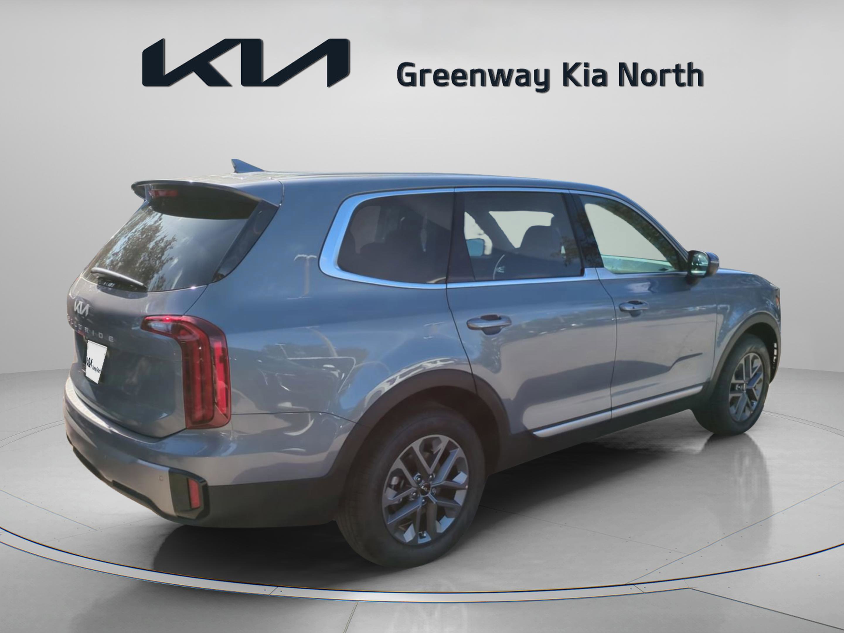 2025 Kia Telluride LX photo 7