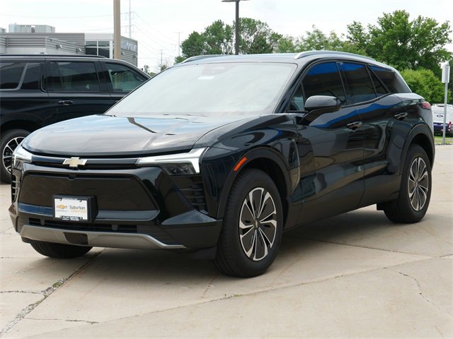 2025 Chevrolet Blazer EV photo 3