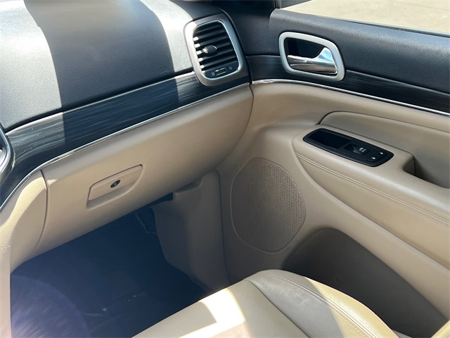 2022 Jeep Cherokee Limited photo 14