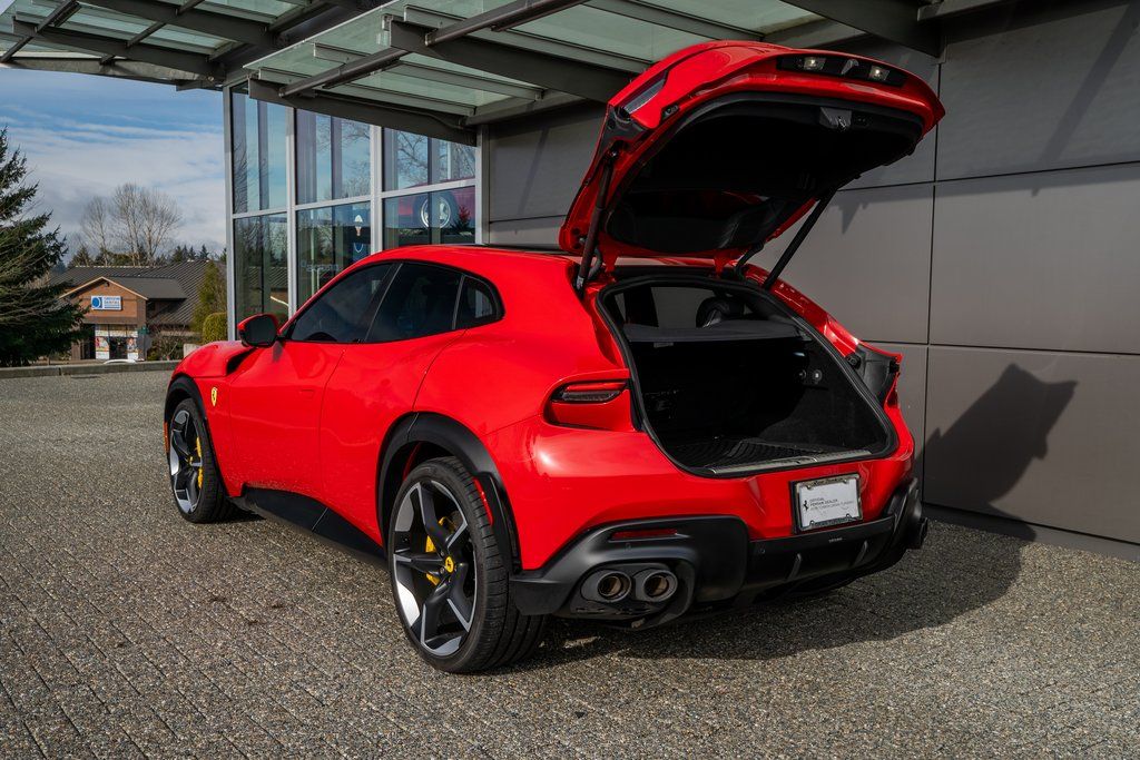 2024 Ferrari Purosangue photo 33