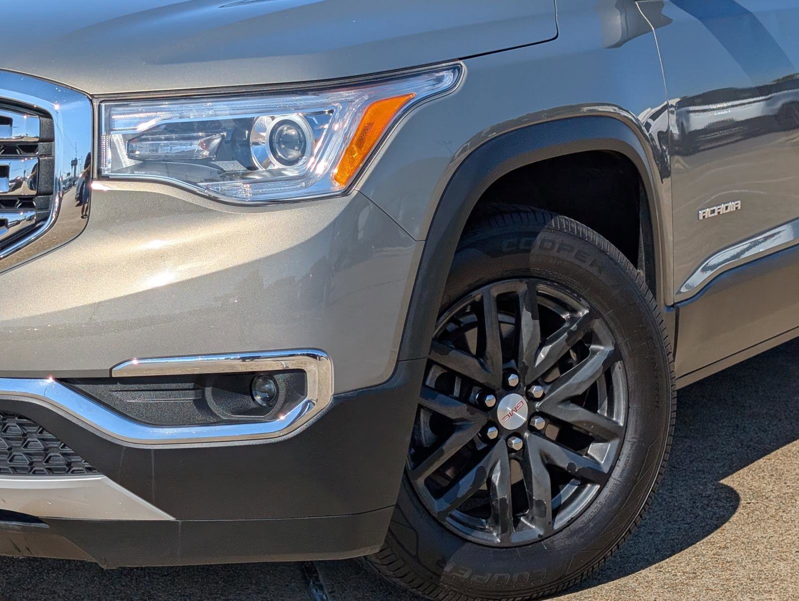 2019 Gmc Acadia SLT photo 7