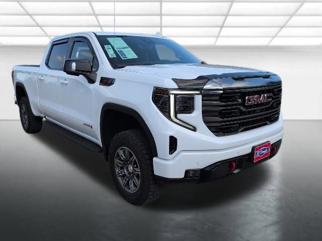 2024 GMC Sierra 1500 AT4's photo