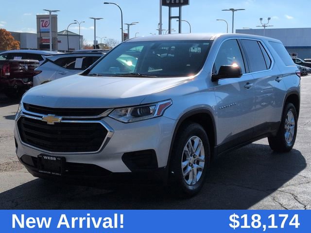 2019 Chevrolet Traverse LS photo 2
