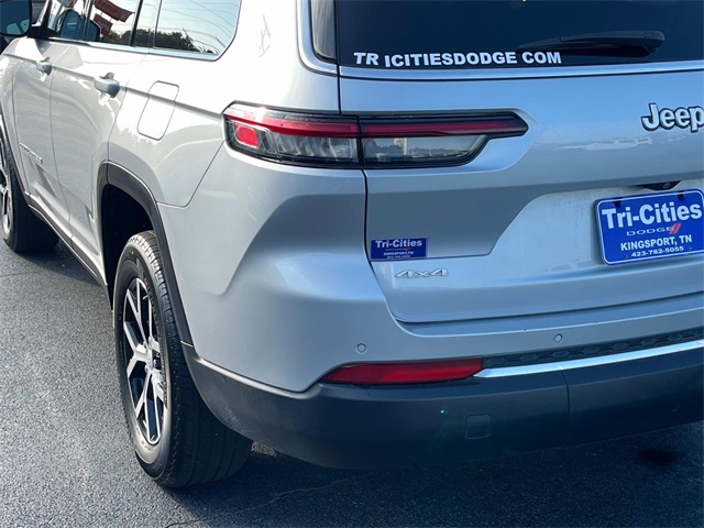 2024 Jeep Grand Cherokee Limited photo 4