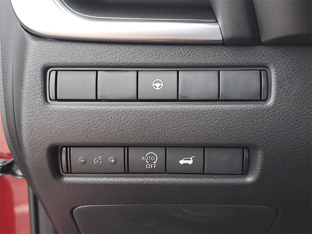2026 Nissan Rogue SV photo 23