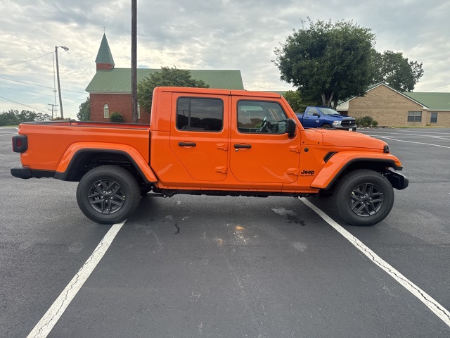 2025 Jeep Gladiator Sport S photo 8